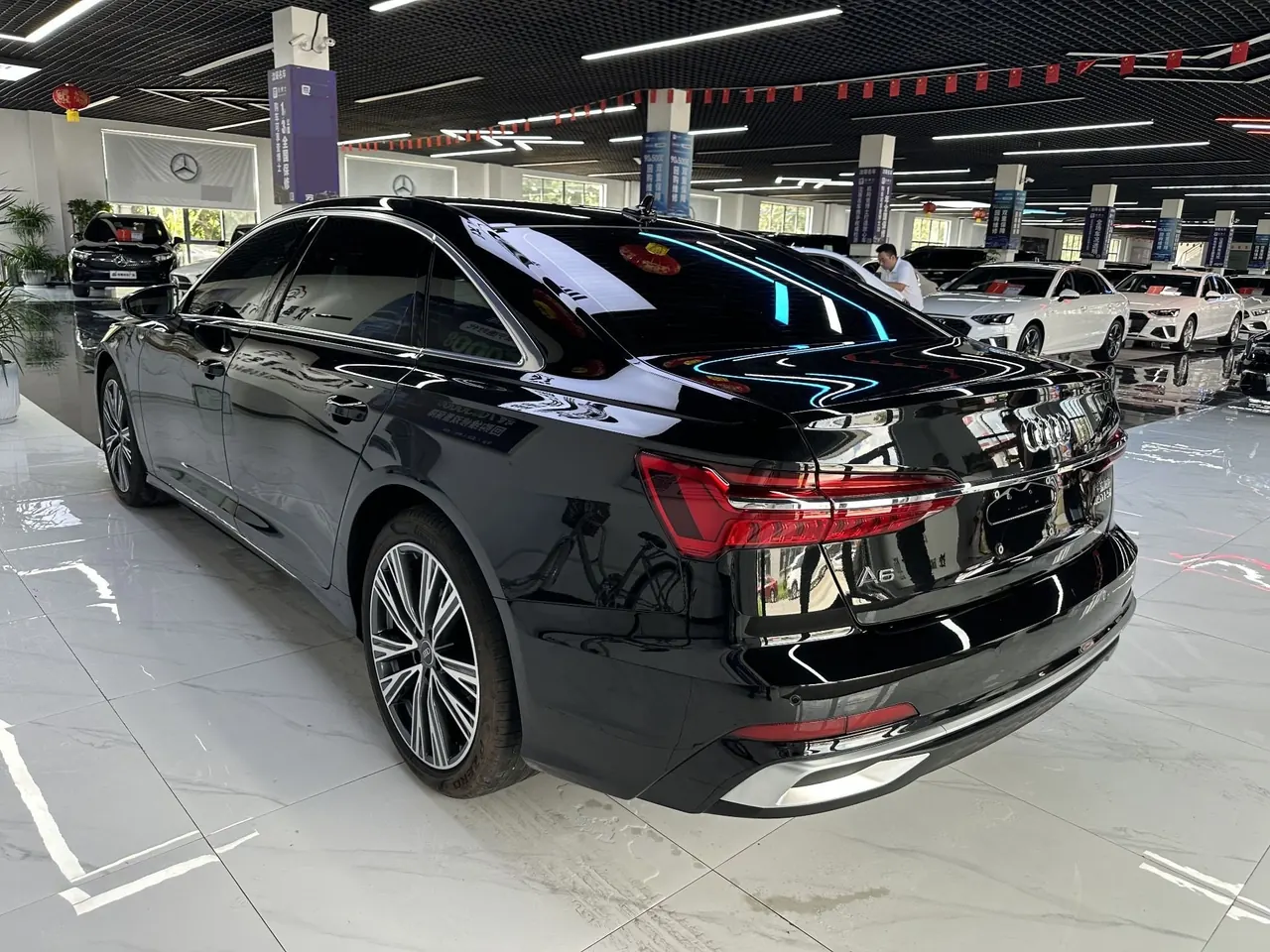 Audi 2025 A6L 2.0TFSI 45TFSI Selected Dynamic Automatic 5