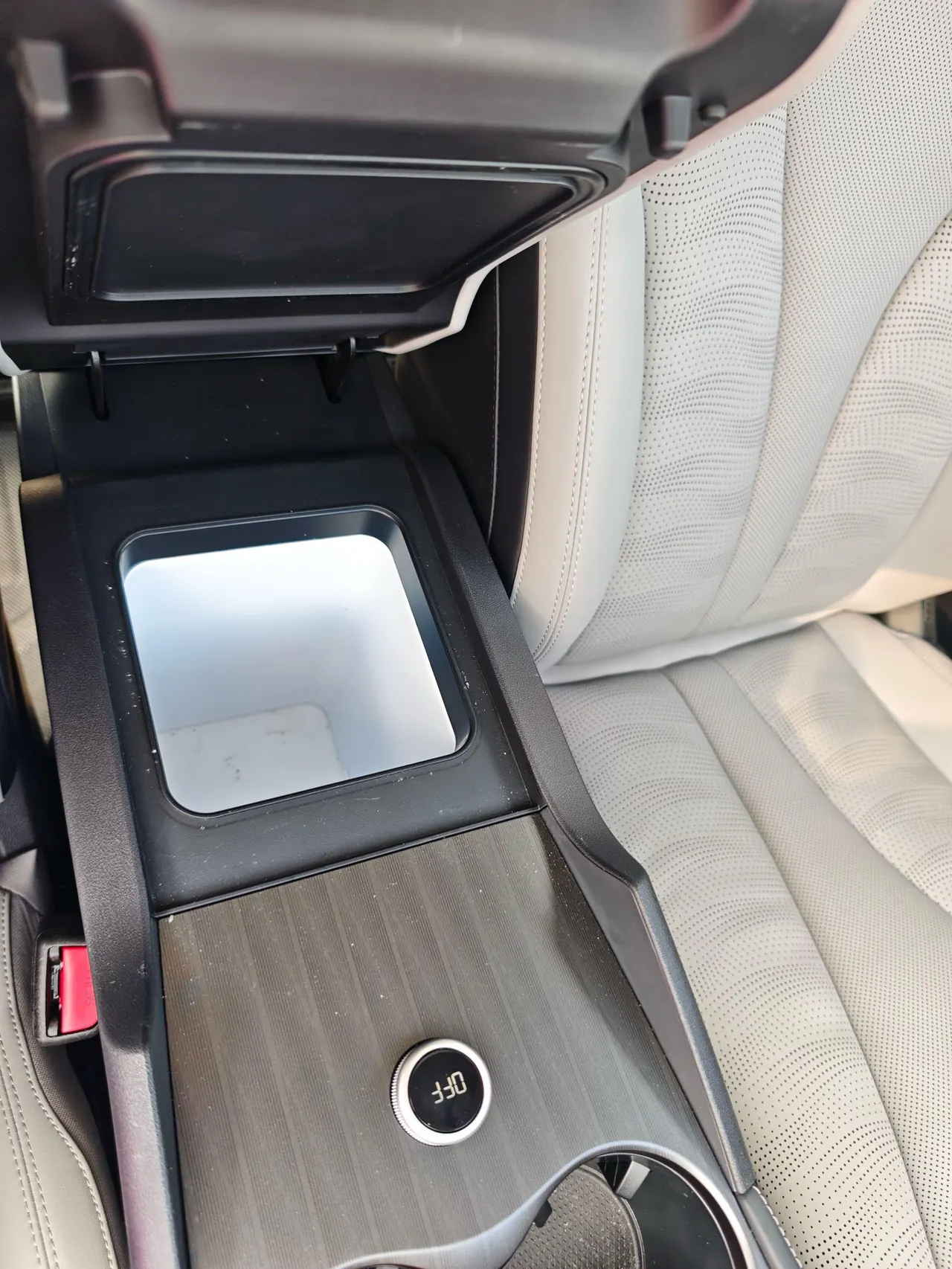 BYD 2025 seals 06 DM-i 1.5 stepless travel version 150KM flagship automatic gear 9