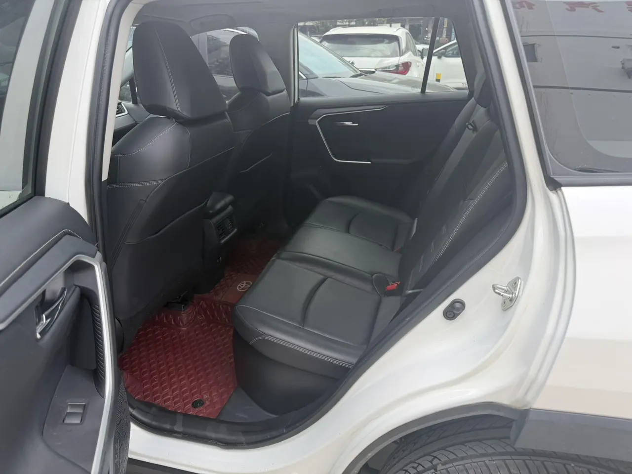 Toyota 2020 RAV4 Rongfang Double Engine 2.5 Stepless Four-wheel Drive Flagship Automatic Gear 8