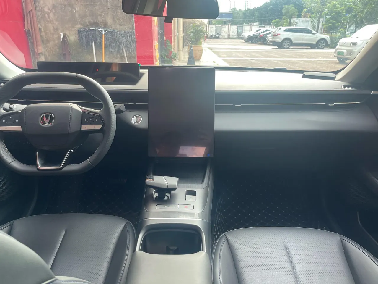 ChangAn 2025 Yidong 1.5T Blue Whale 500Bar Honorable Automatic Gear 5
