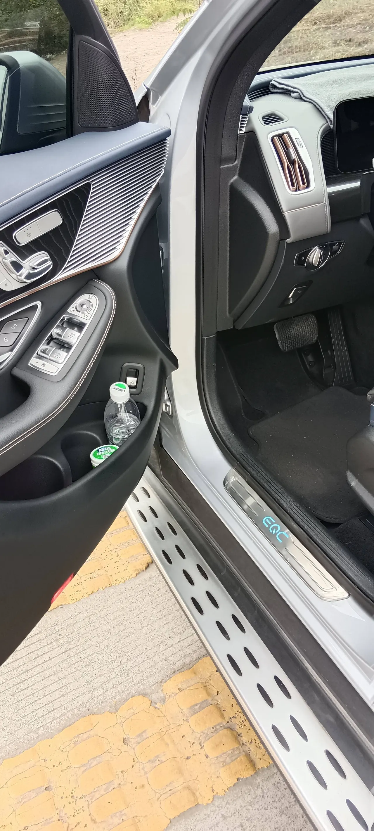 Mercedes Benz 2021 EQC 400 4MATIC EQC 400 4MATIC automatic gear 3