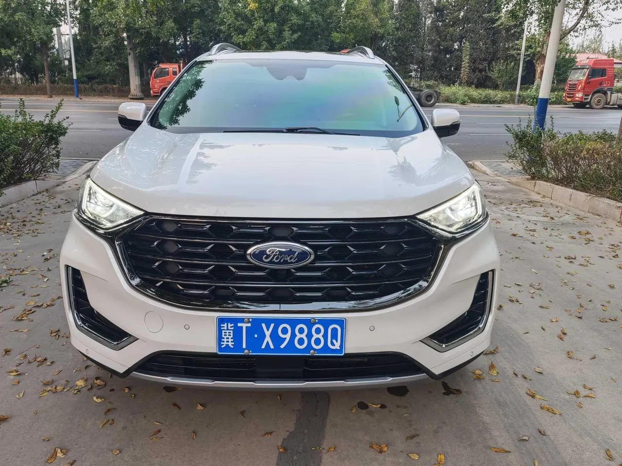 Ford 2021 Ruijie PLUS 2.0T EcoBoost 12250.00g Drive Hao Rui 7-seat Automatic Gear 2