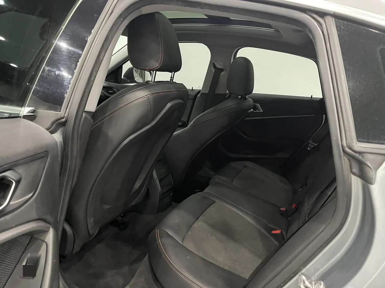 BMW 2 Series (Imported) 2021 225i Four-Door Coupe 2.0T M Sports Suit Automatic Gear 5