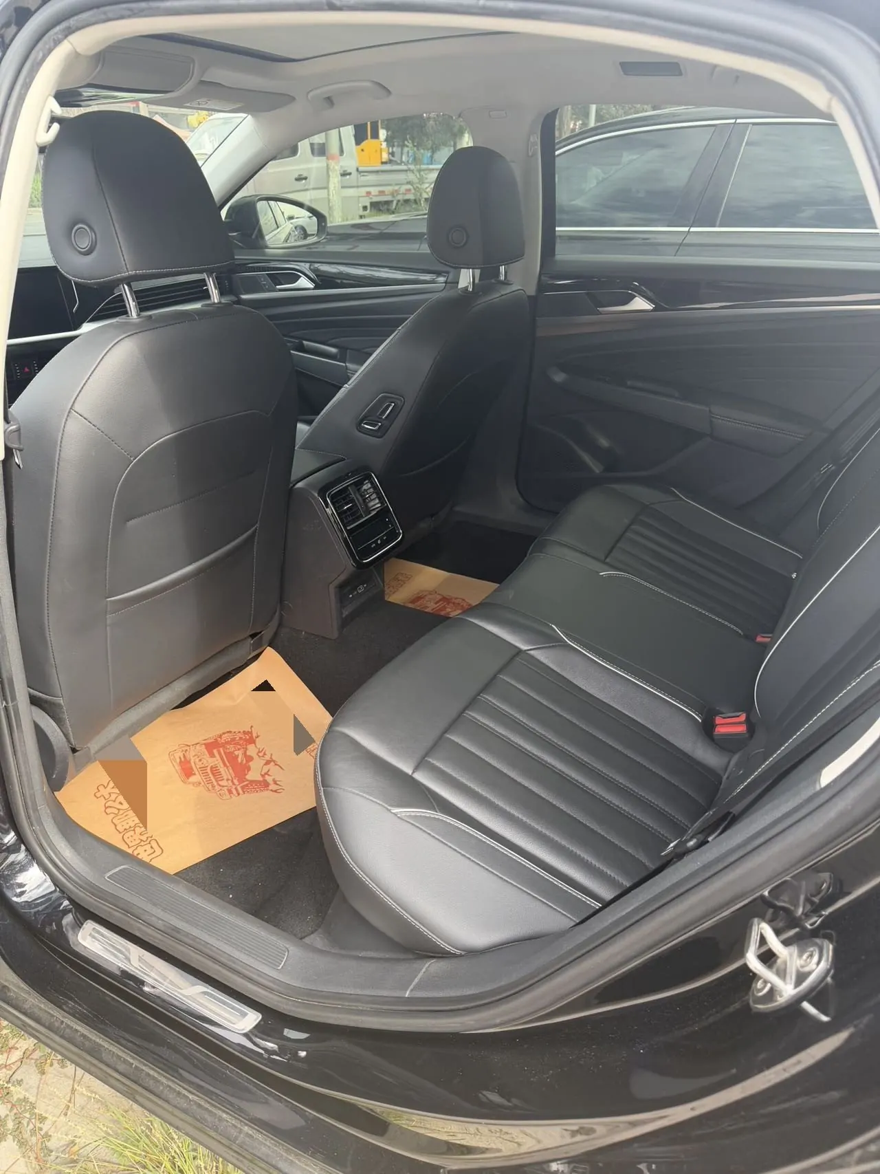Volkswagen Passat New Energy 2022 Passat PHEV 1.4T 430 Deluxe Automatic Gear 8