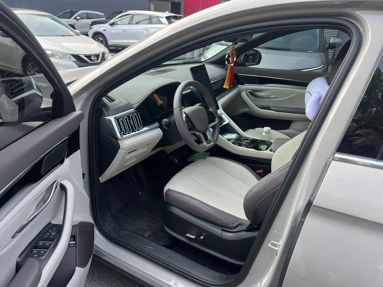 BYD Song PLUS New Energy 2025 Song PLUS DM-i 1.5 Stepless 112KM Honorable Automatic Gear 2