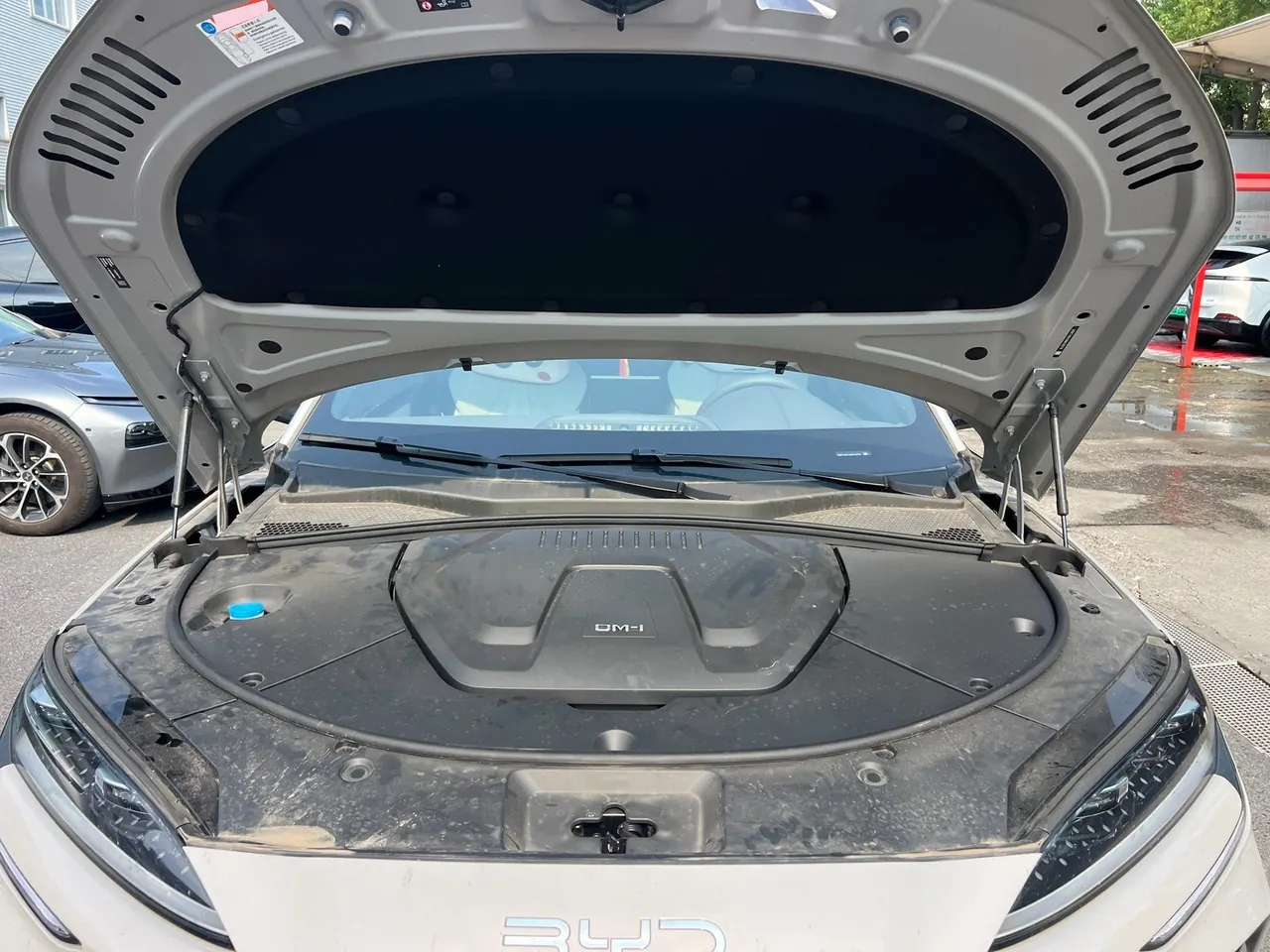 BYD Song PLUS New Energy 2025 Song PLUS DM-i 1.5 Stepless 112KM Honorable Automatic Gear 9