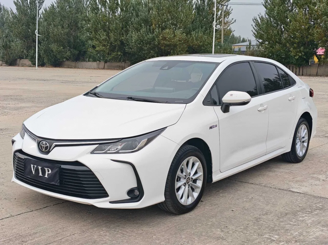 Открыть галерею: Toyota 2022 corolla 1.2T stepless pioneer PLUS version automatic gear
