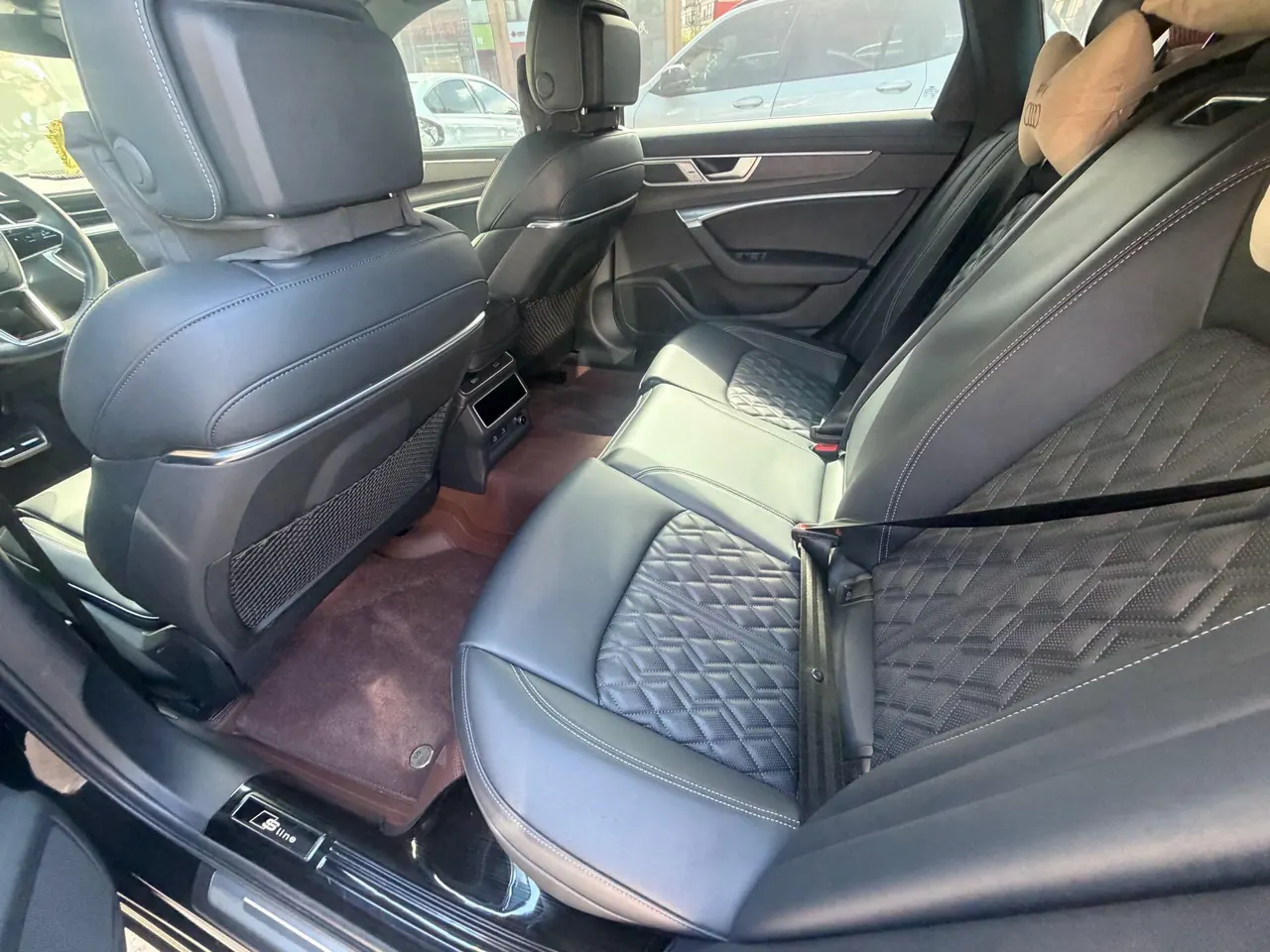 Audi 2025 A6L 2.0TFSI 45TFSI Quattro Selected Dynamic Automatic 2