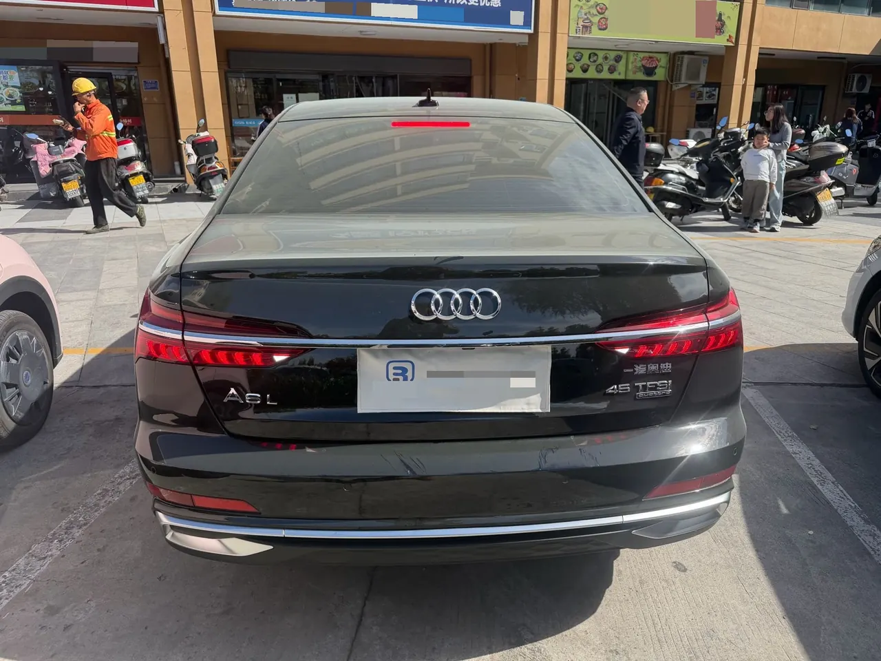 Audi 2025 A6L 2.0TFSI 45TFSI Quattro Selected Dynamic Automatic 8