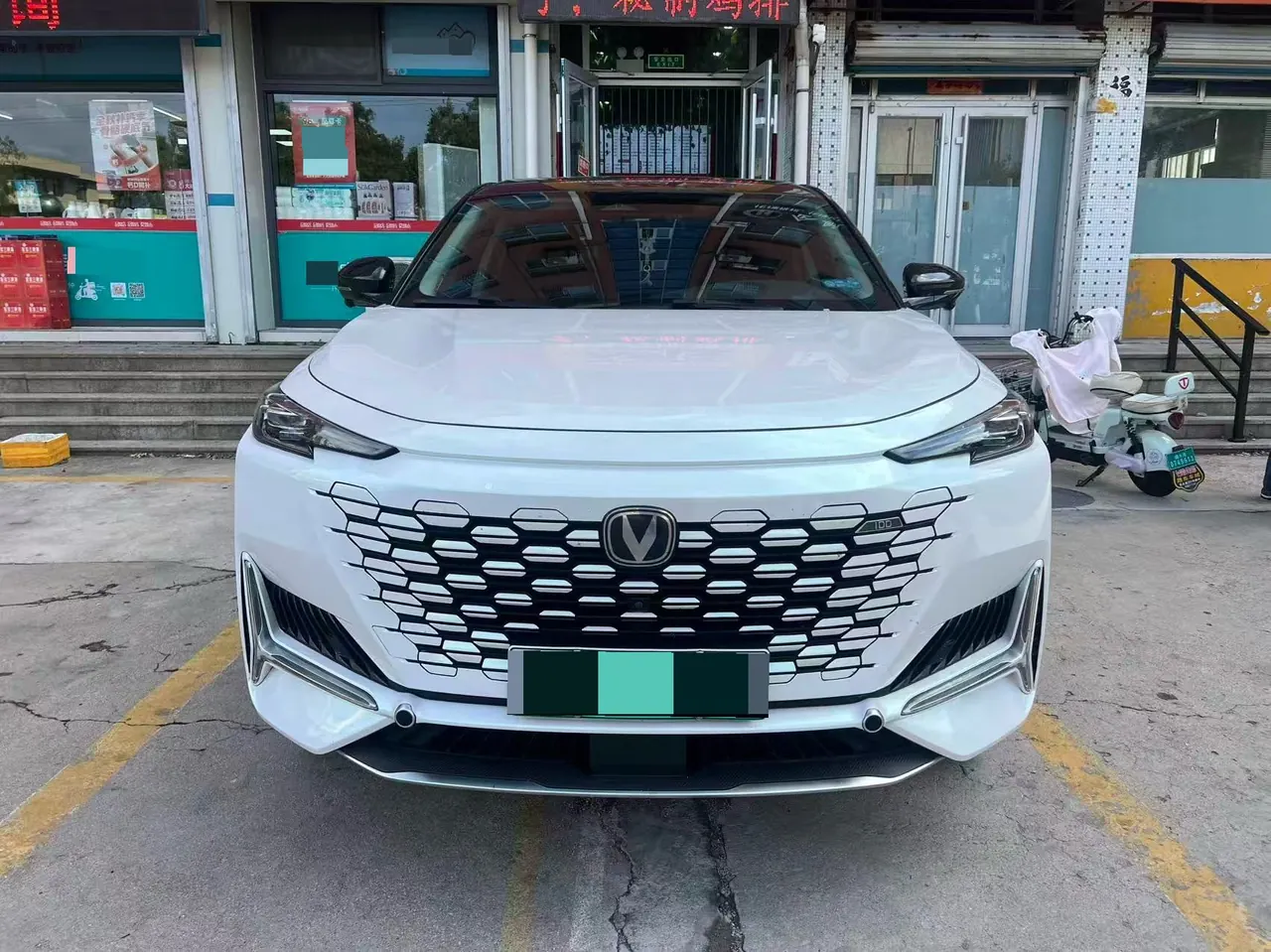 ChangAn 2023 UNI-K Smart Electric iDD 1.5T 135km Smart Auto 6