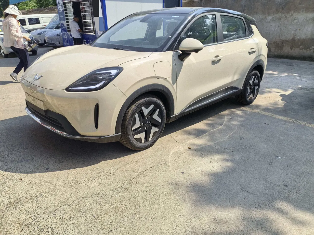WuLing 2025 Plantronics S 325km Flagship Automatic - View 1