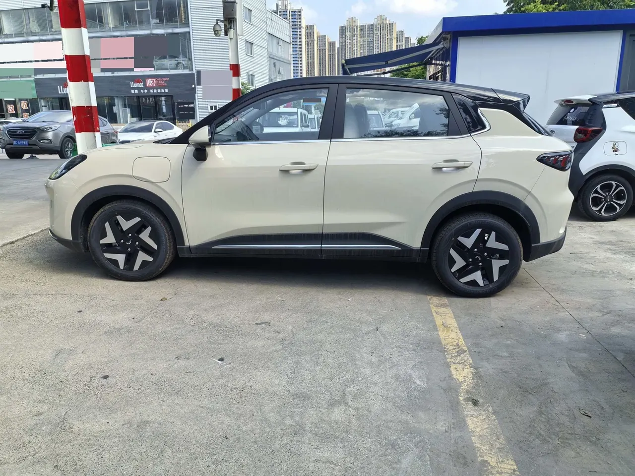 WuLing 2025 Plantronics S 325km Flagship Automatic 7