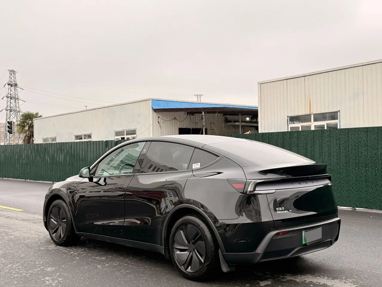 Tesla 2025 Model Y rear-wheel drive version automatic transmission 7