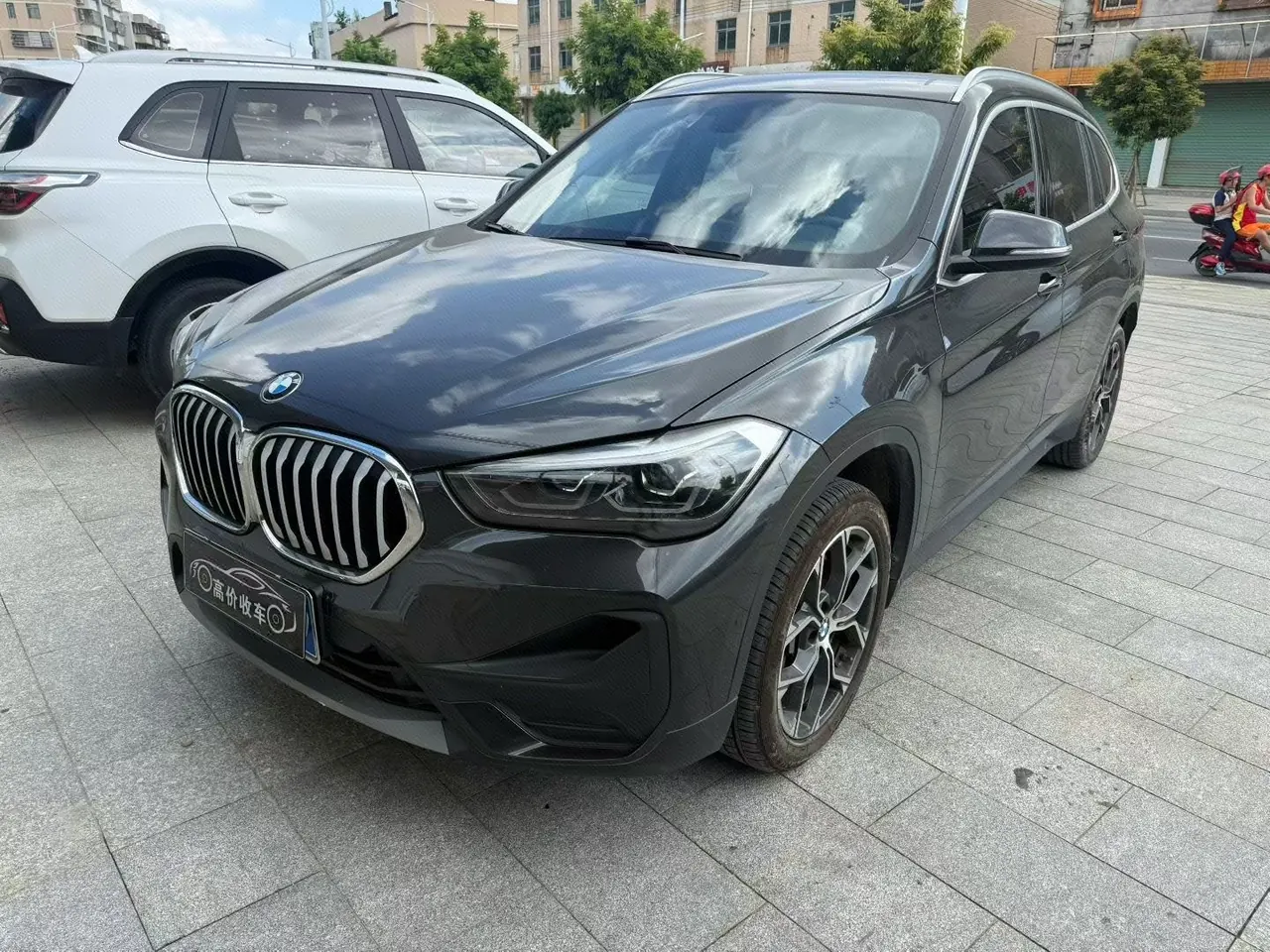 Open image lightbox: BMW 2022 X1 sDrive25Li 2.0T Leading Automatic Gear