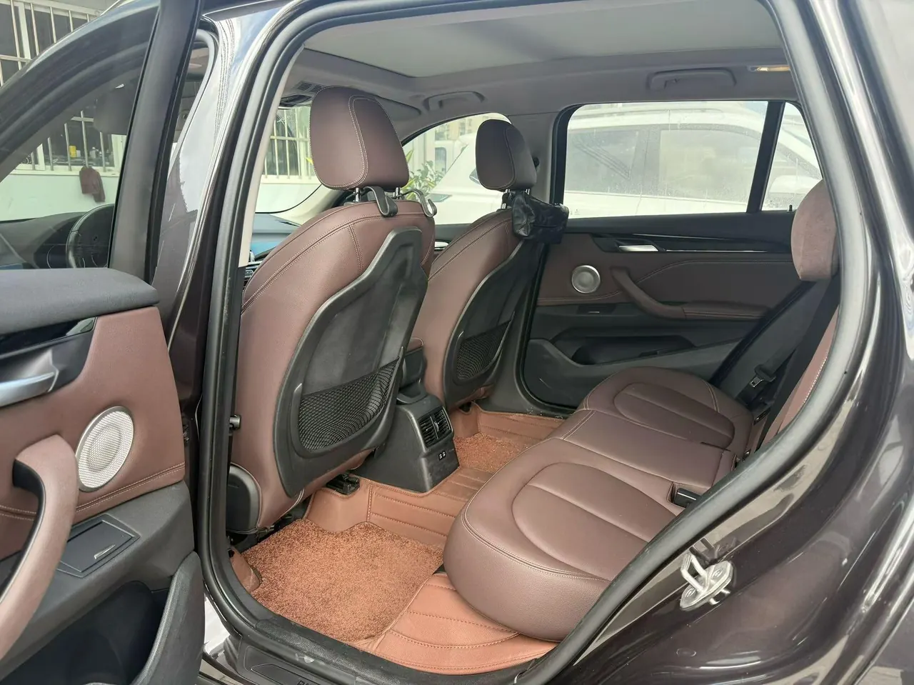 BMW 2022 X1 sDrive25Li 2.0T Leading Automatic Gear 4