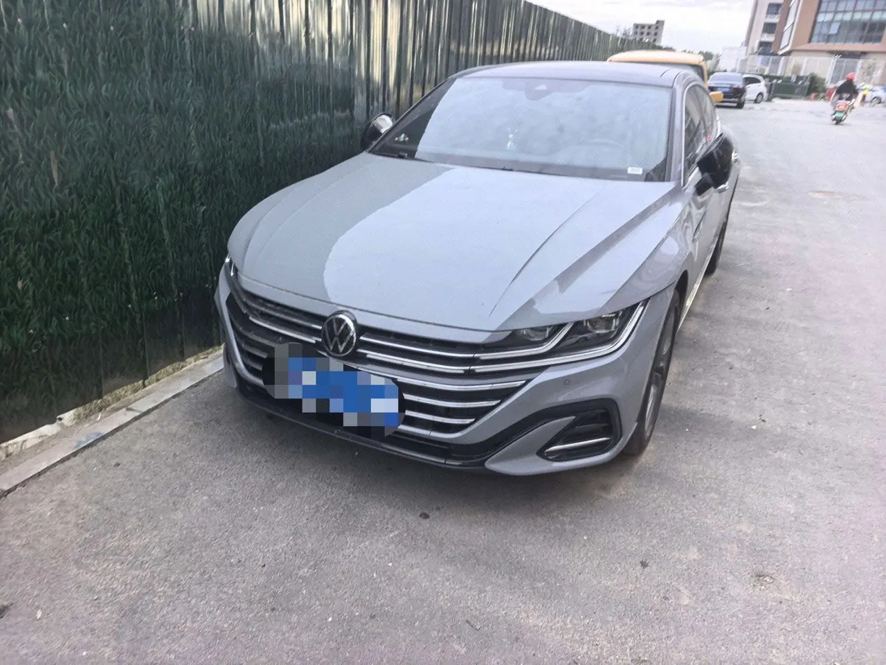 Volkswagen 2025 CC 2.0TSI 380TSI eye-catching automatic transmission - View 1