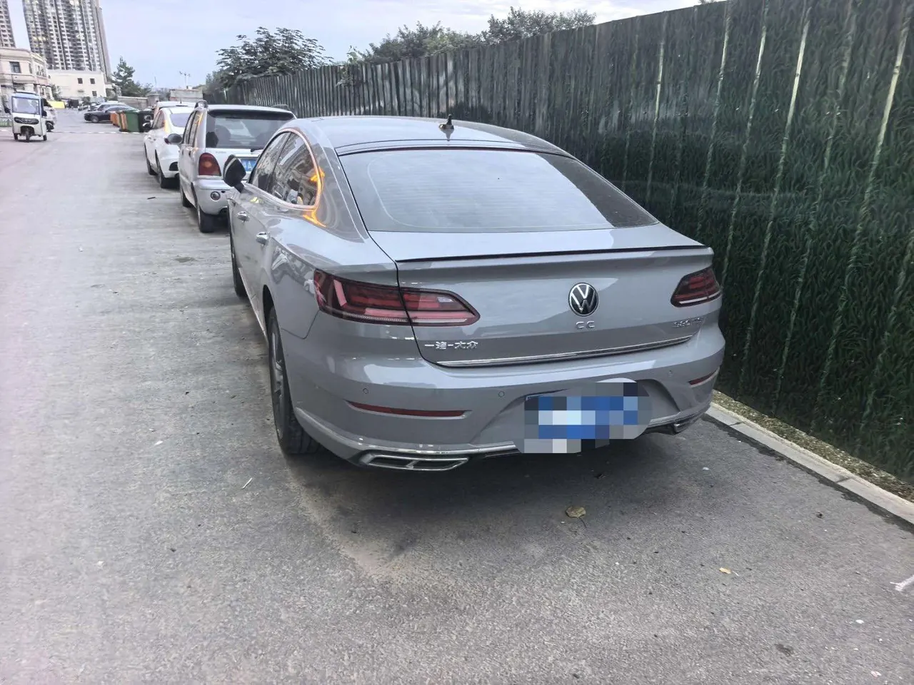 Volkswagen 2025 CC 2.0TSI 380TSI eye-catching automatic transmission 4