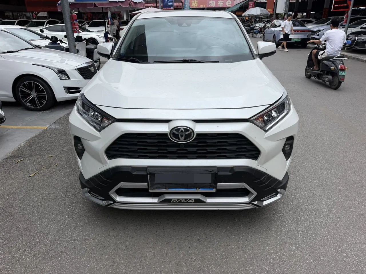 Toyota 2022 RAV4 Rongbo 2.0 Stepless Two-Drive Fashion Edition Automatic Gear 2