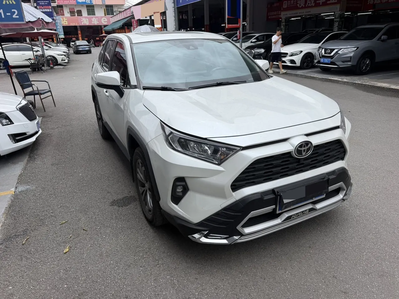 Toyota 2022 RAV4 Rongbo 2.0 Stepless Two-Drive Fashion Edition Automatic Gear 3