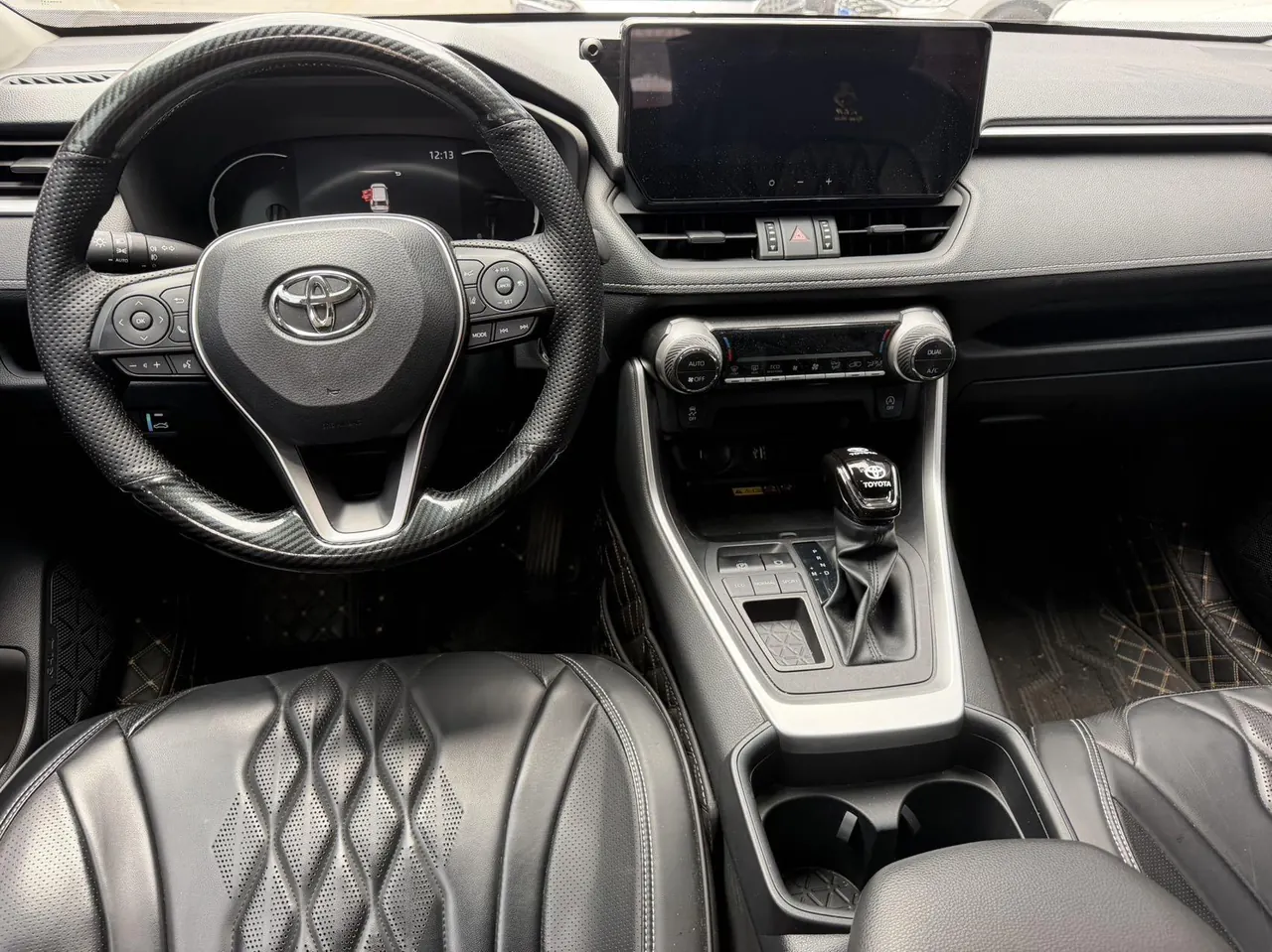 Toyota 2022 RAV4 Rongbo 2.0 Stepless Two-Drive Fashion Edition Automatic Gear 6