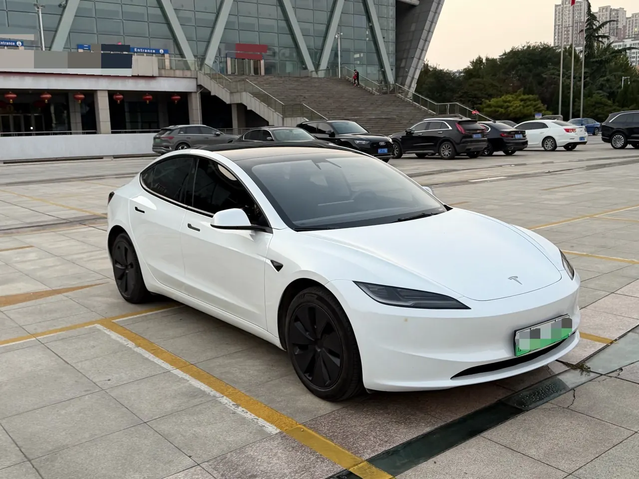 Tesla 2023 Model 3 Rejuvenation Edition Rear Wheel Drive Automatic Transmission 4