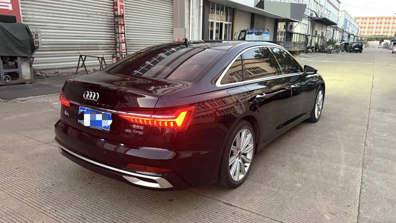 Audi 2023 A6L 2.0TFSI 45TFSI Selected Dynamic (Modified) Automatic Gear 12
