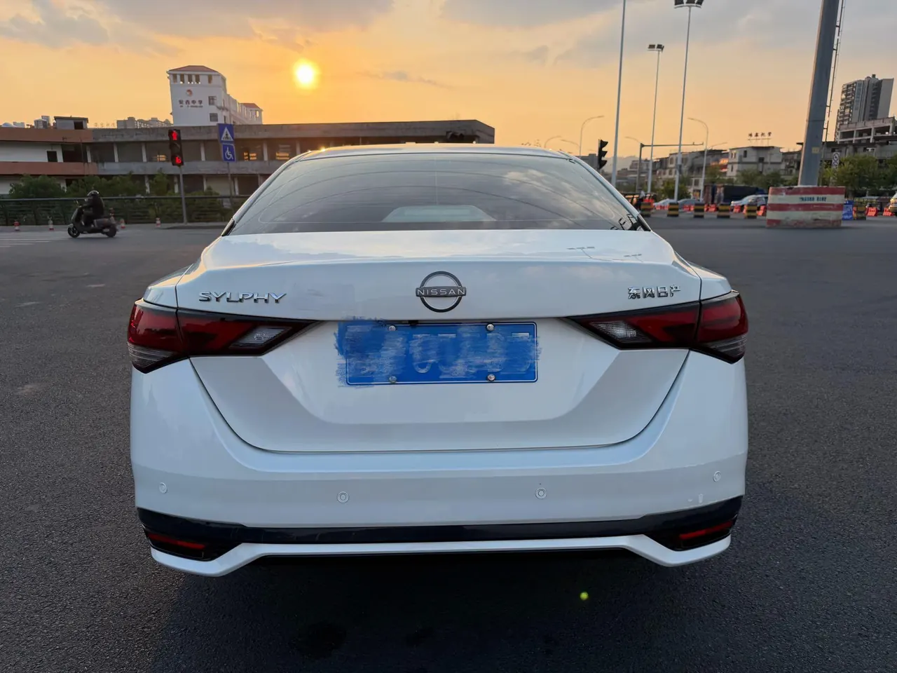 Nissan 2023 Sylphy 1.6 Stepless Pleasant Edition Automatic Gear 10