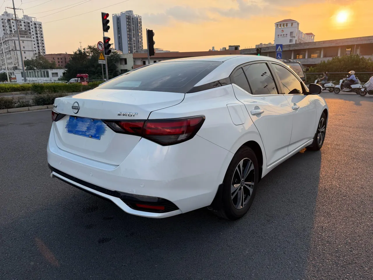 Nissan 2023 Sylphy 1.6 Stepless Pleasant Edition Automatic Gear 11