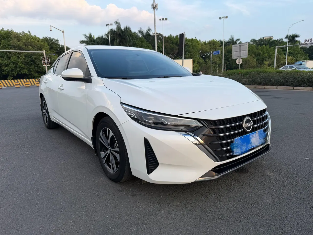 Nissan 2023 Sylphy 1.6 Stepless Pleasant Edition Automatic Gear 3