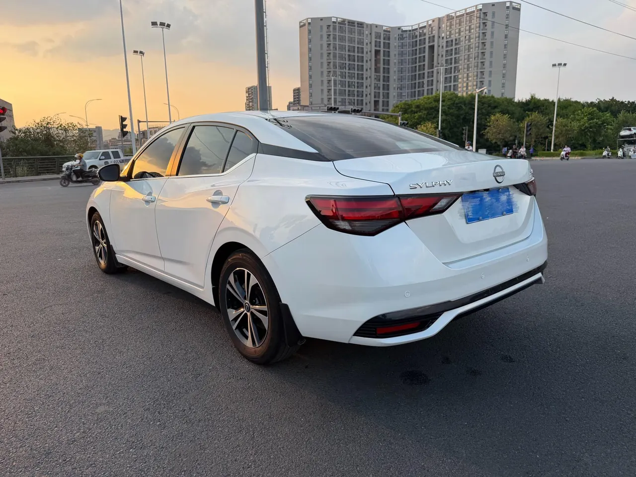 Nissan 2023 Sylphy 1.6 Stepless Pleasant Edition Automatic Gear 5