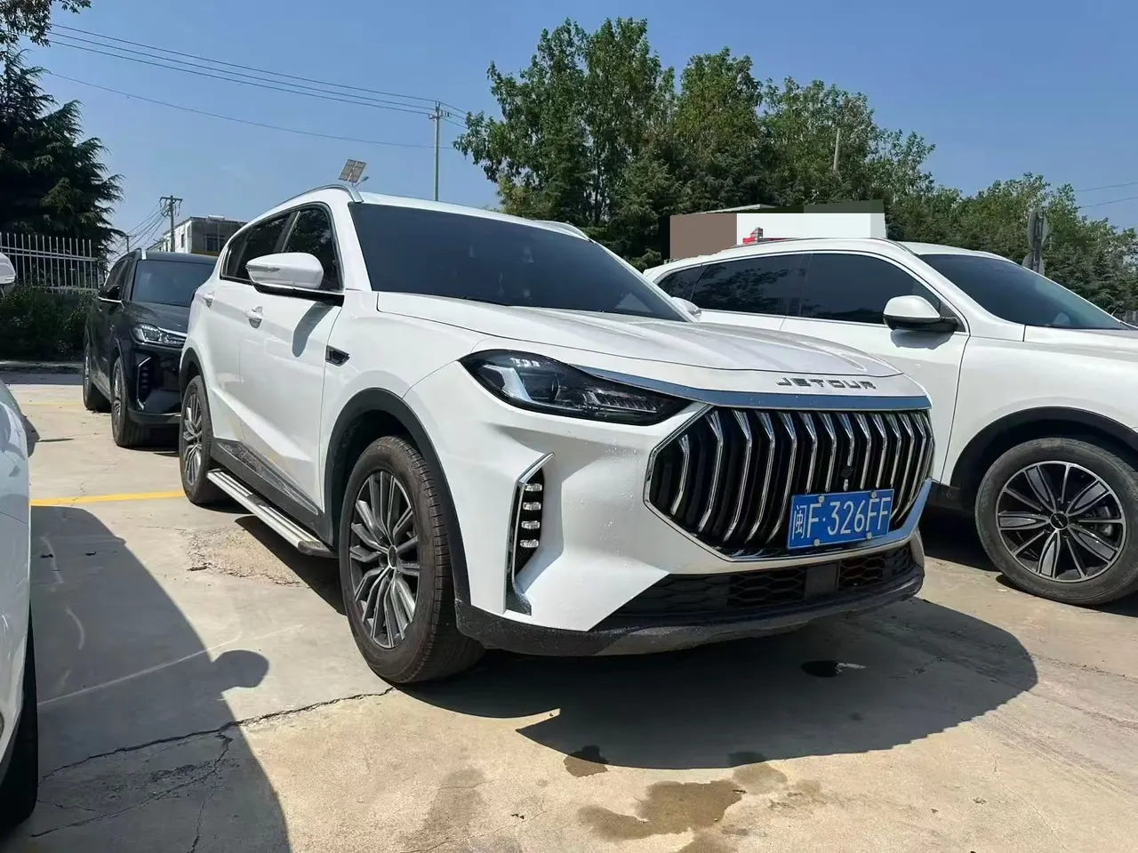 Jetour 2023 X70 PLUS 1.5T Brave PLUS7 Automatic Gear 3