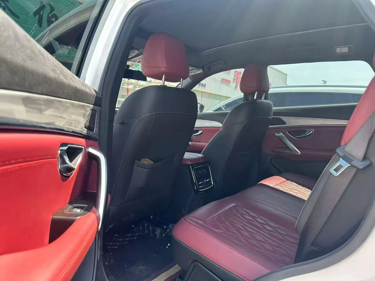 Jetour 2023 X70 PLUS 1.5T Brave PLUS7 Automatic Gear 5
