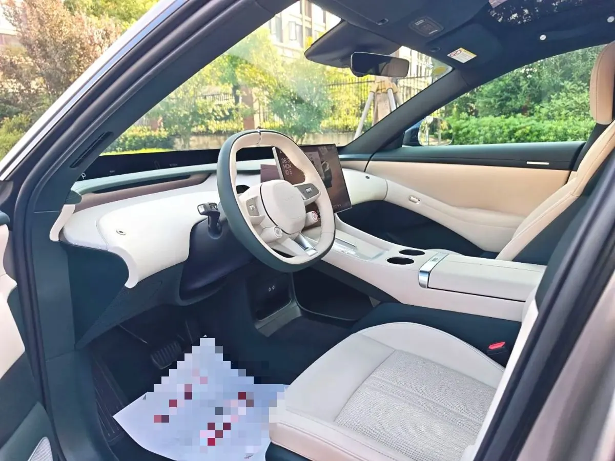 MI 2025 YU7 Long Endurance Rear Drive Automatic Gear 3
