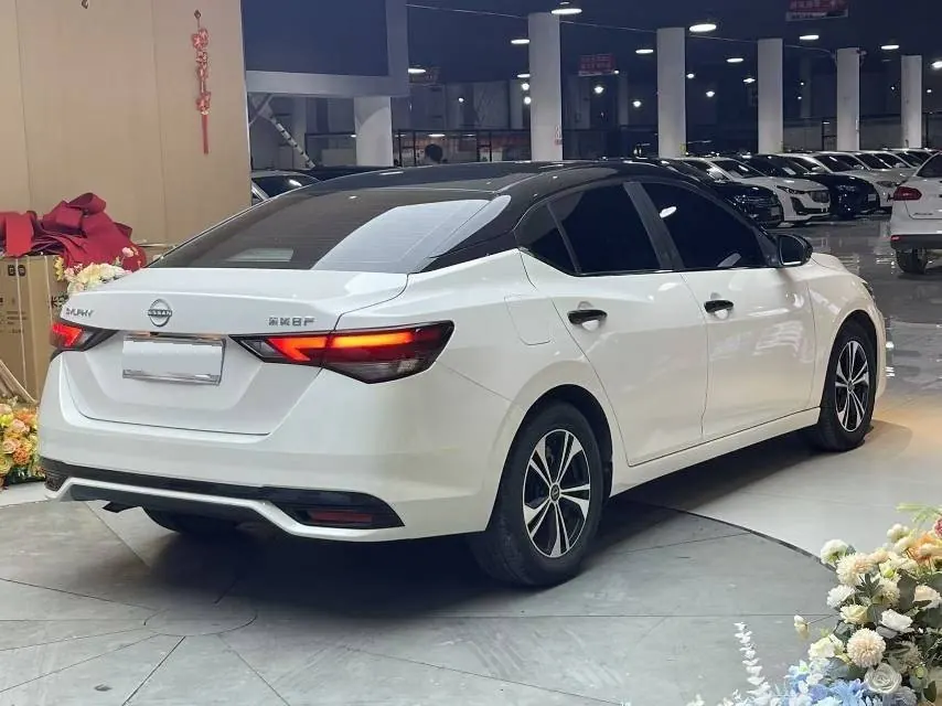 Nissan 2023 Sylphy 1.6 Stepless Intelligent Driving Edition Automatic Transmission 5