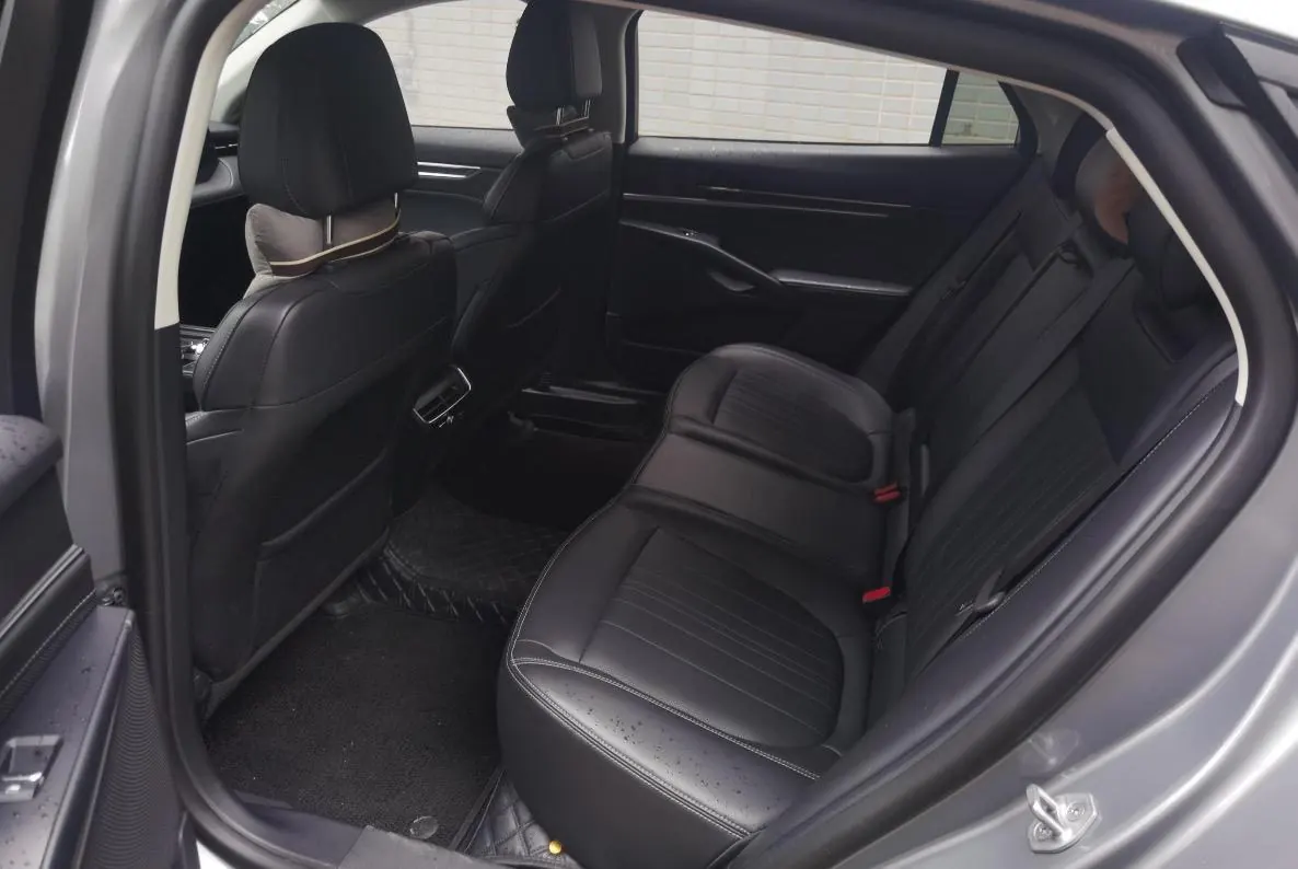 Ford 2025 Mondeo 2.0T EcoBoost Luxury Automatic 4