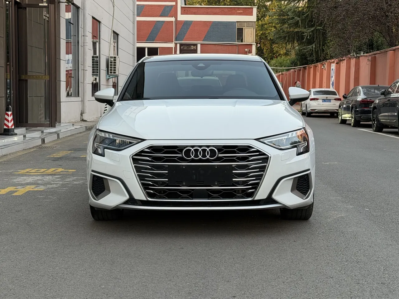 Audi 2022 A3L Limousine 1.4TFSI 35TFSI Deluxe Elegant Automatic 2