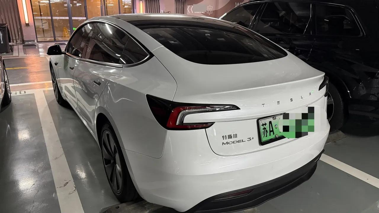 Tesla 2023 Model 3 Long Endurance New Edition Dual Motor All-wheel Drive Automatic Transmission 2