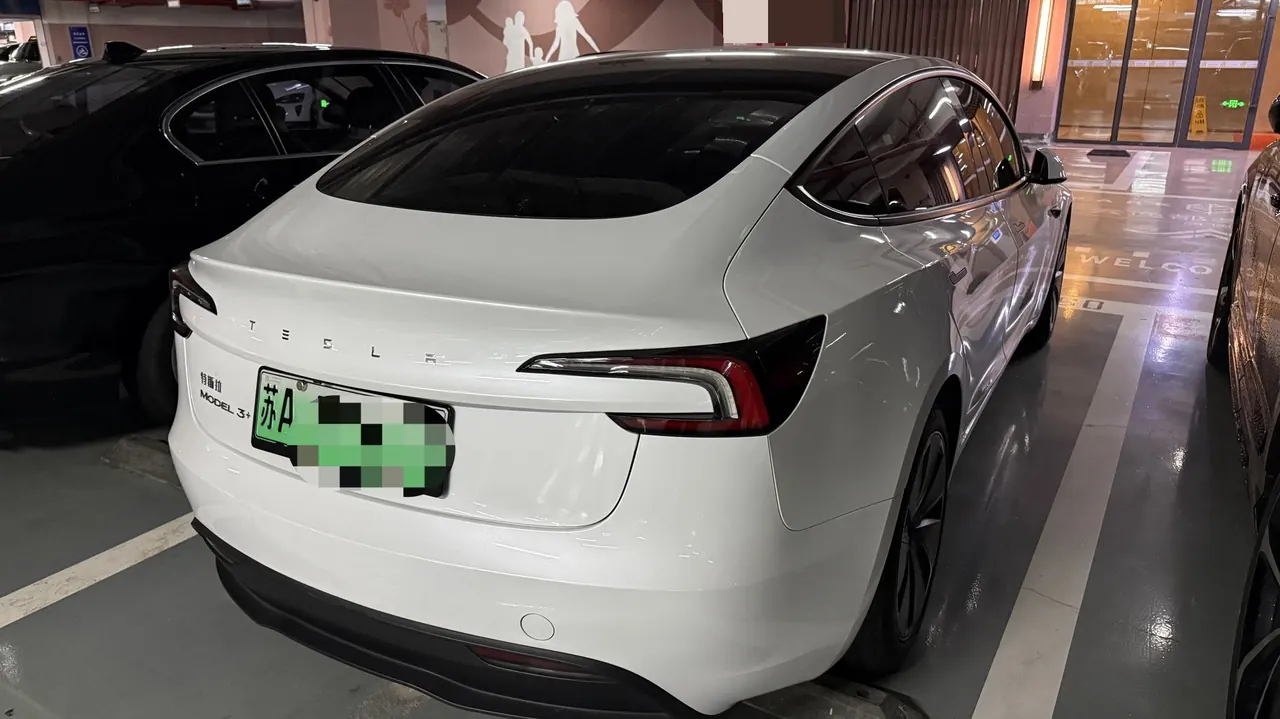 Tesla 2023 Model 3 Long Endurance New Edition Dual Motor All-wheel Drive Automatic Transmission 3