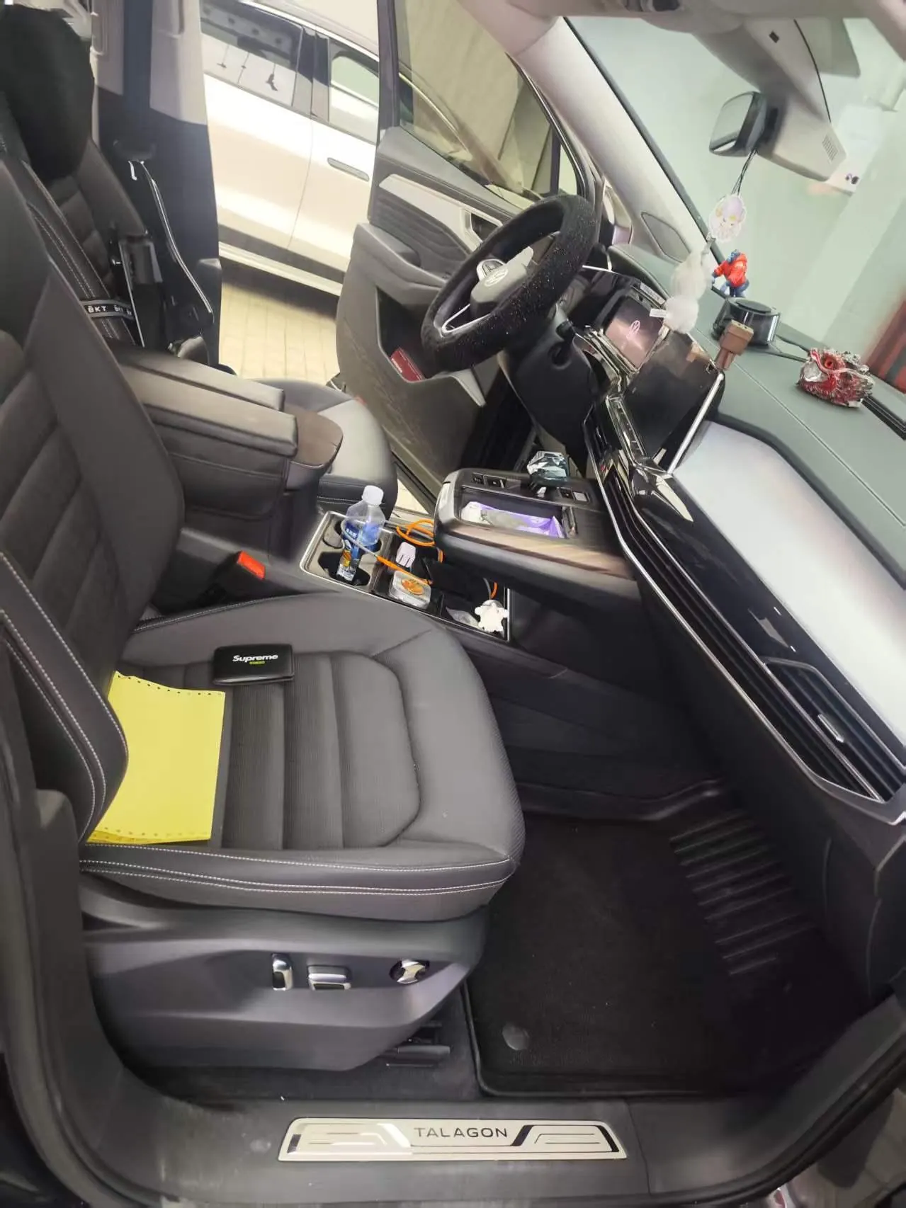 Volkswagen 2023 model range 2.0TSI 380TSI 4-wheel luxury range Pro 7-seat (modified) automatic gear 3