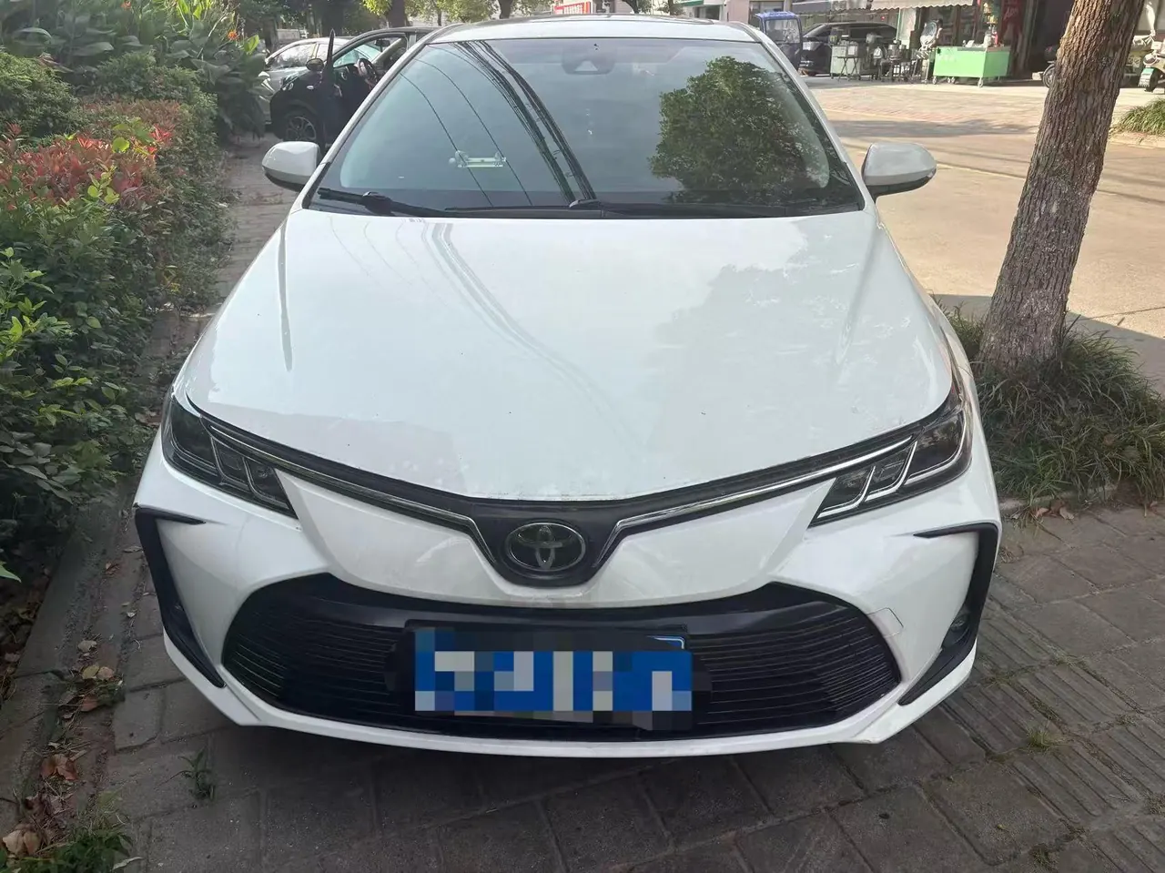 Toyota 2021 corolla 1.2T stepless elite PLUS version of automatic gear 2