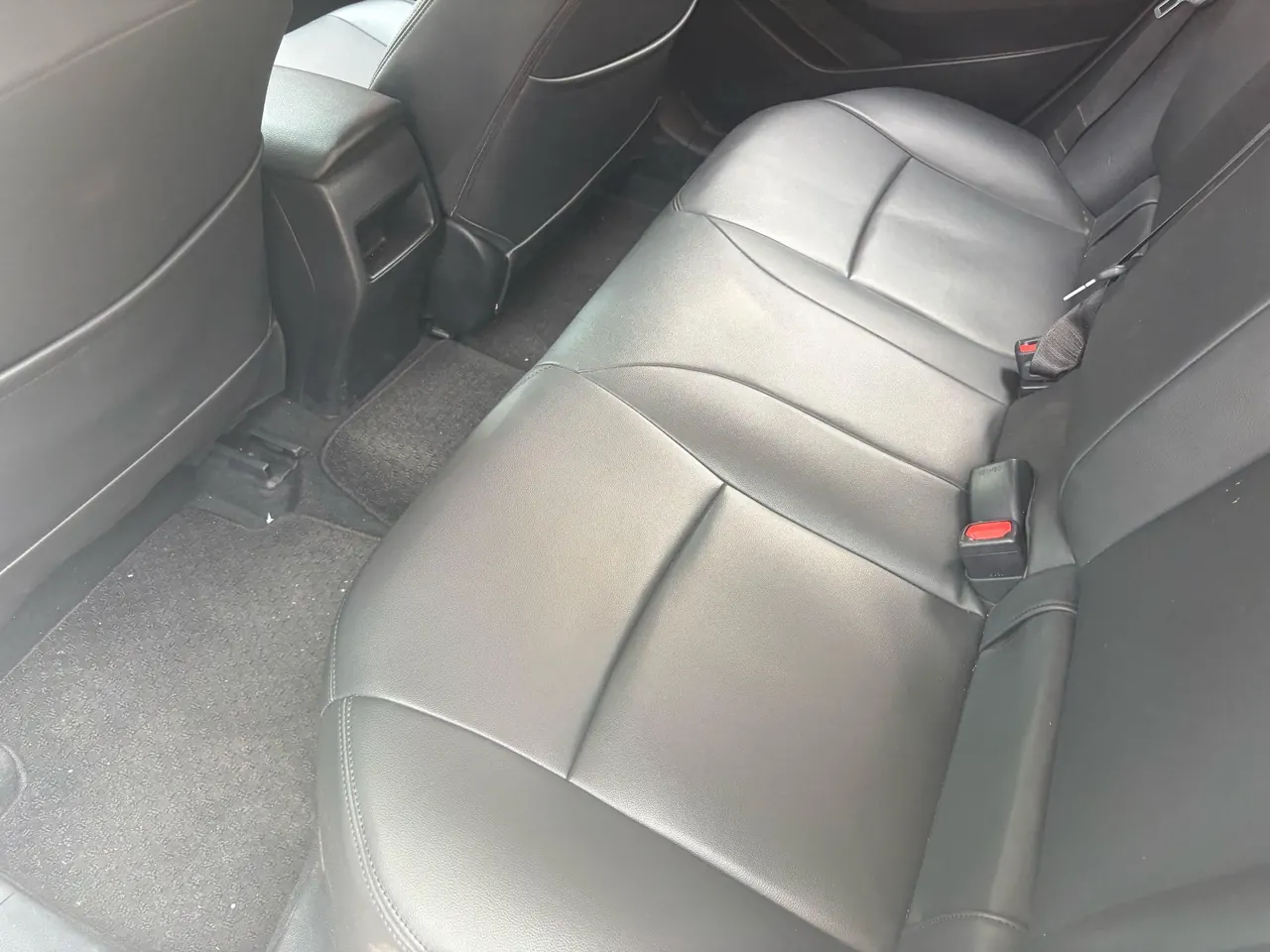 Toyota 2021 corolla 1.2T stepless elite PLUS version of automatic gear 4