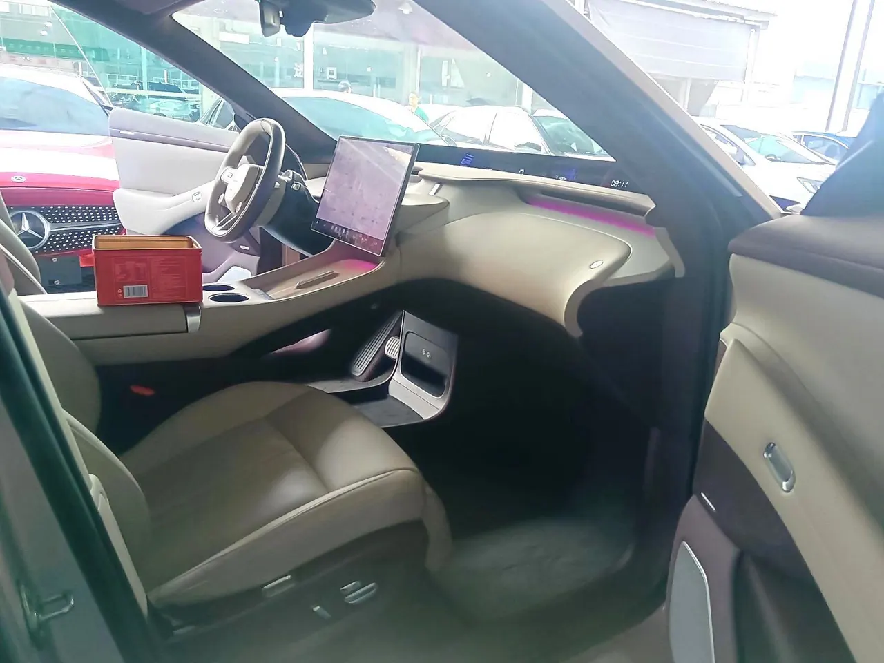 MI 2025 YU7 Long Endurance High Performance Four-wheel Drive Max Edition Automatic Gear 3