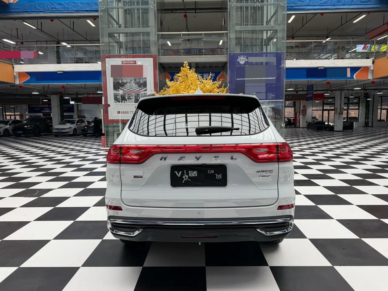 Haval 2023 M6 PLUS 1.5T Luxury Smart Joint Automatic Gear 4