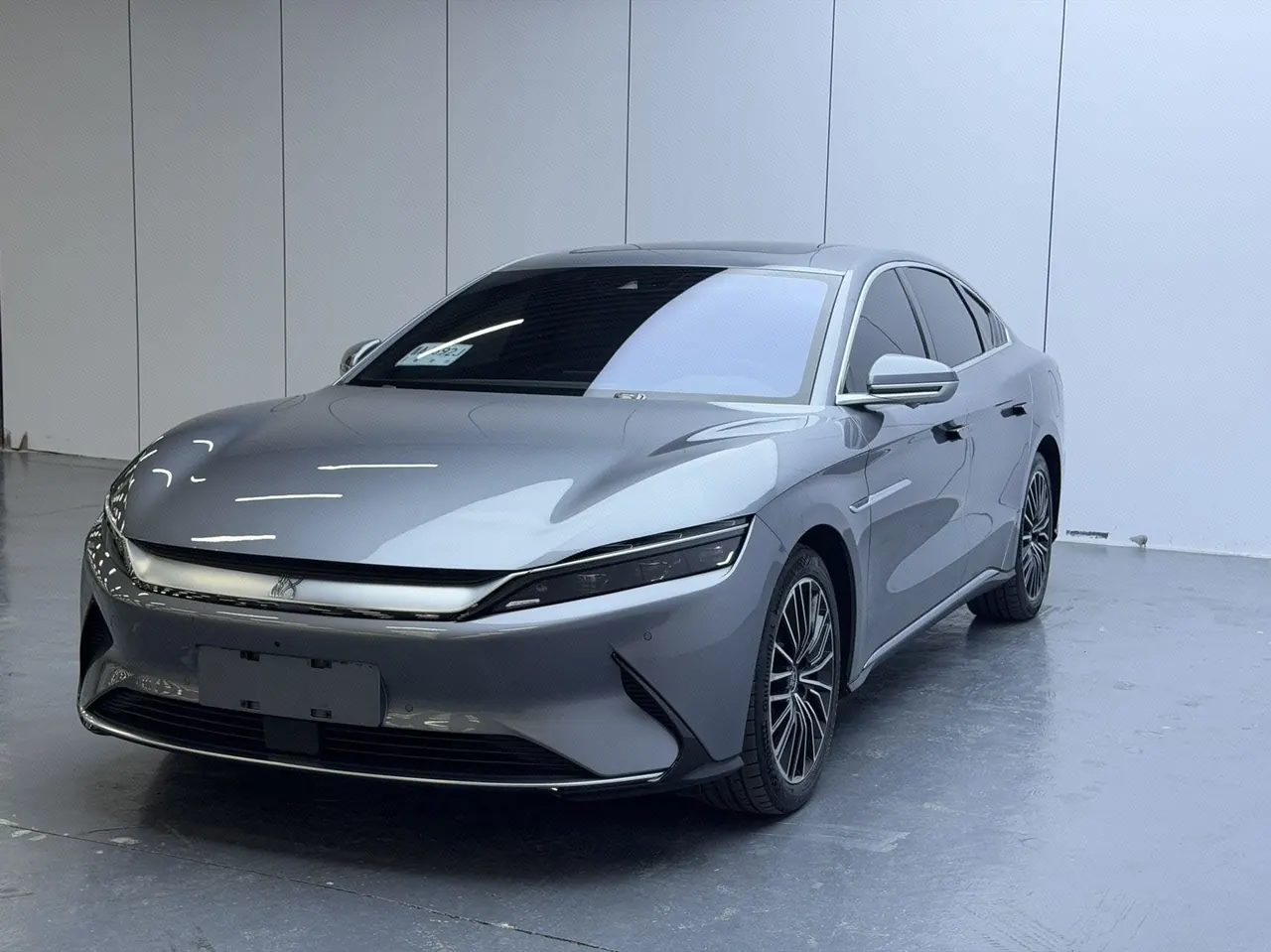BYD 2020 Han Super Long Endurance Deluxe Automatic Transmission - View 1