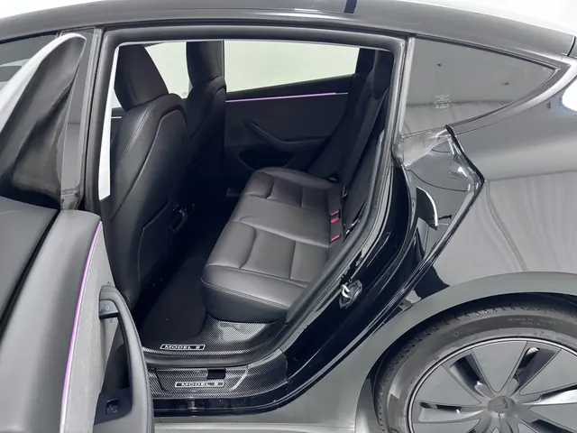 Tesla 2023 Model 3 Rejuvenation Edition Rear Wheel Drive Automatic Transmission 7