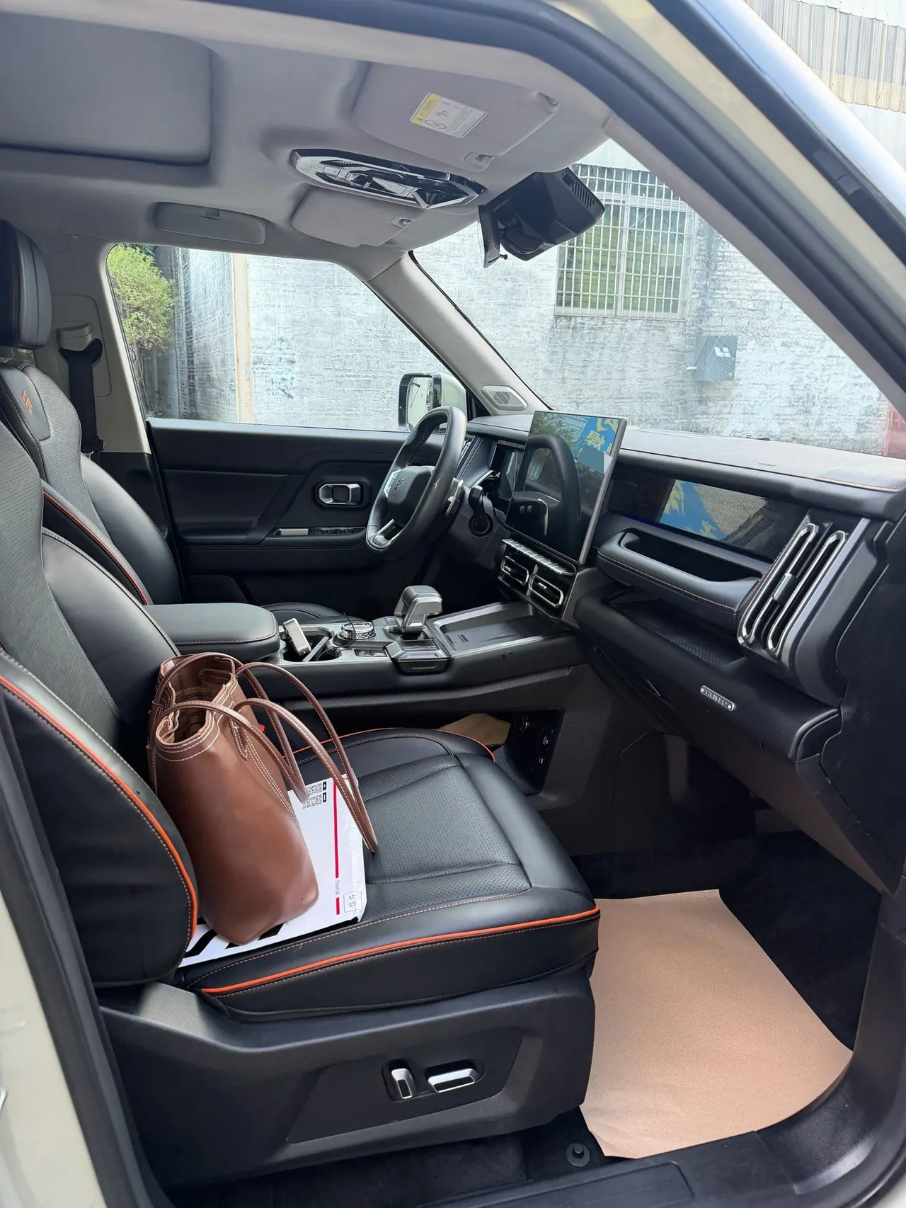 Jetour 2025 Freeman 1.5TD Discovery Automatic 11