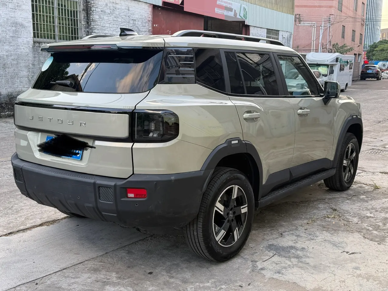 Jetour 2025 Freeman 1.5TD Discovery Automatic 7