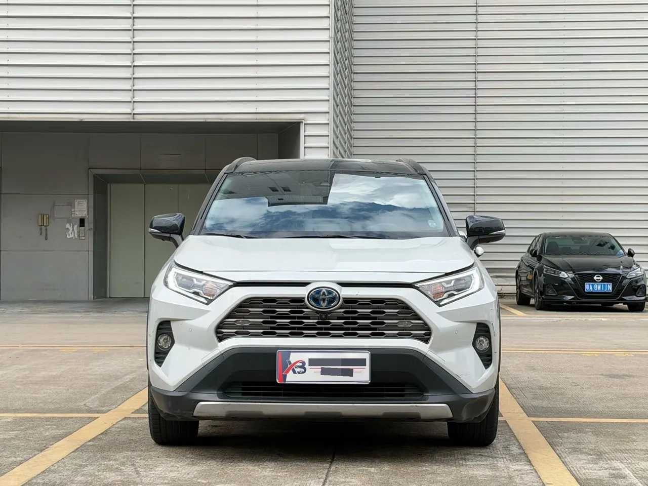 Toyota 2020 RAV4 Rongfang Double Engine 2.5 Stepless Four-wheel Drive Flagship Automatic Gear 2