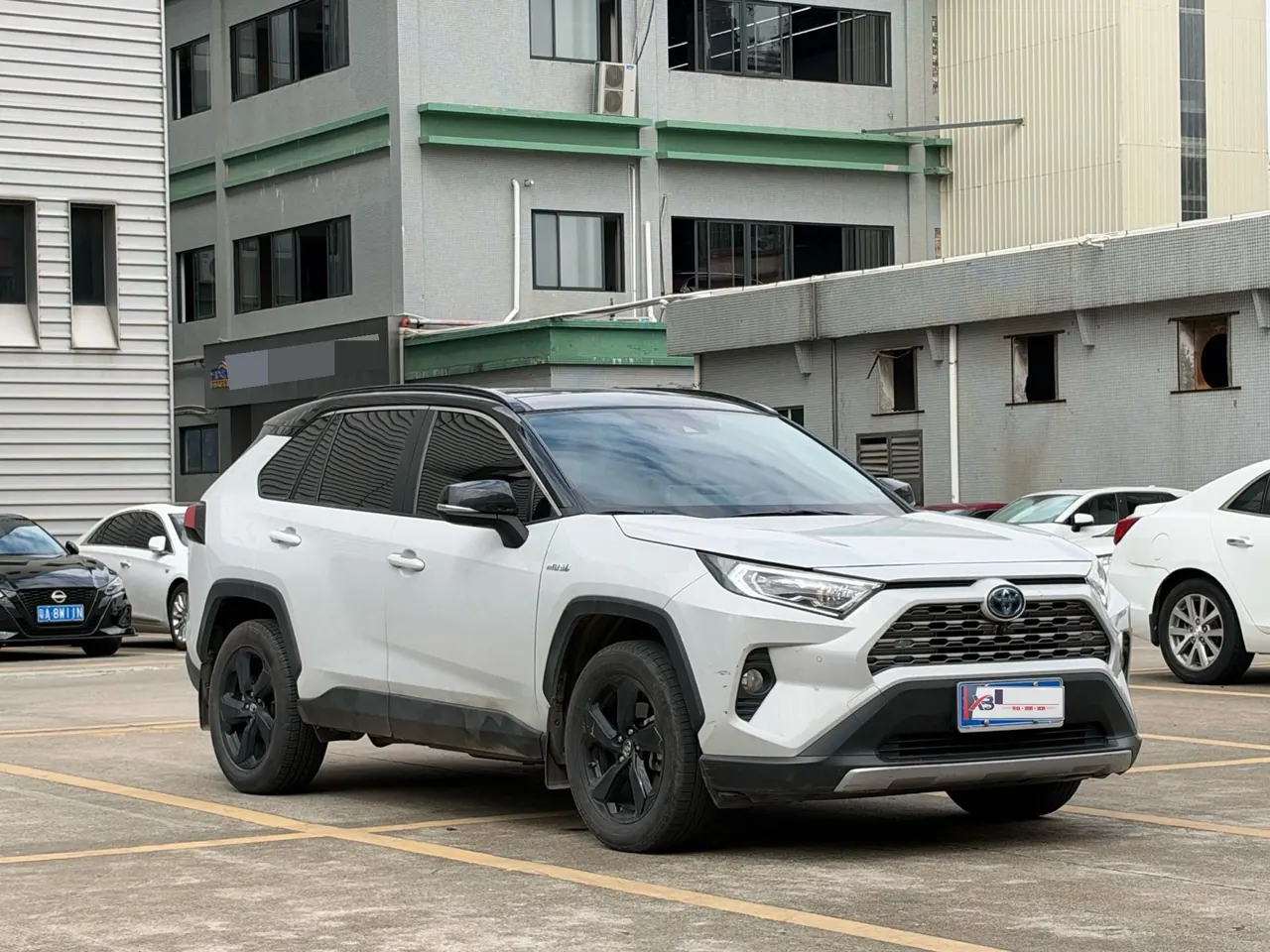 Toyota 2020 RAV4 Rongfang Double Engine 2.5 Stepless Four-wheel Drive Flagship Automatic Gear 3