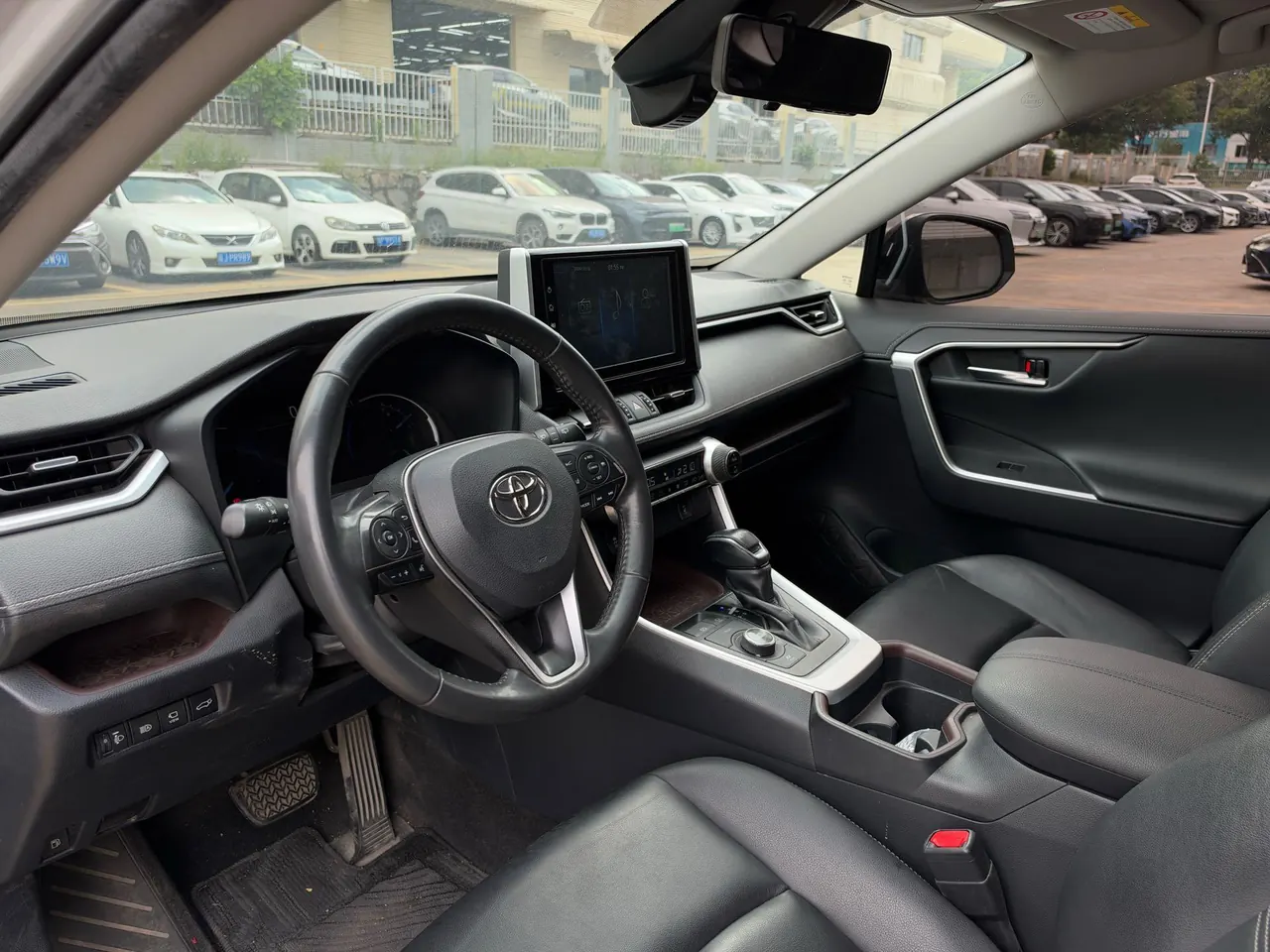 Toyota 2020 RAV4 Rongfang Double Engine 2.5 Stepless Four-wheel Drive Flagship Automatic Gear 5